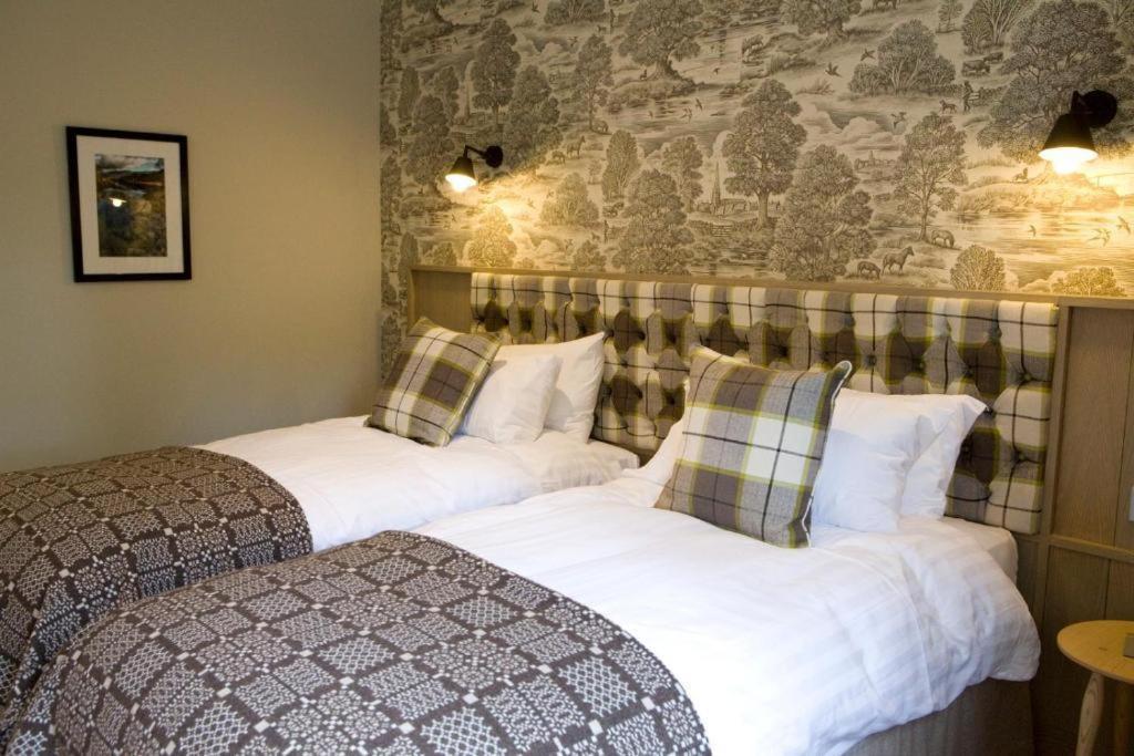 Saracens Head, Beddgelert Hotel Exterior photo