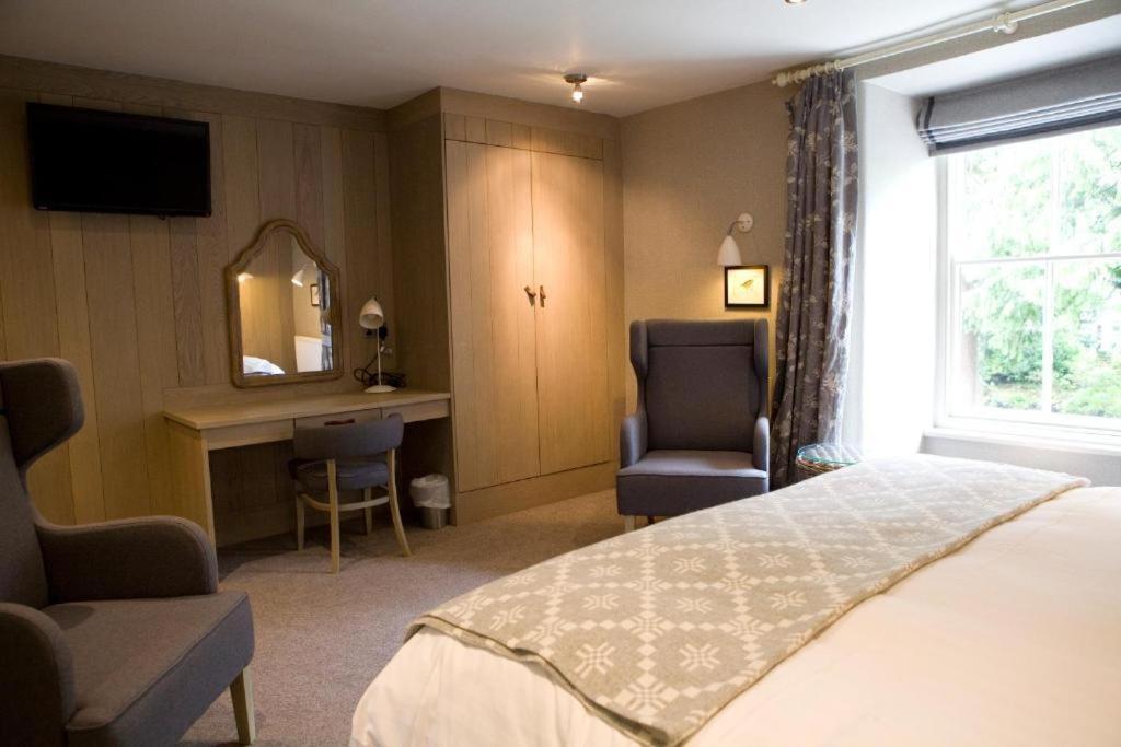 Saracens Head, Beddgelert Hotel Exterior photo